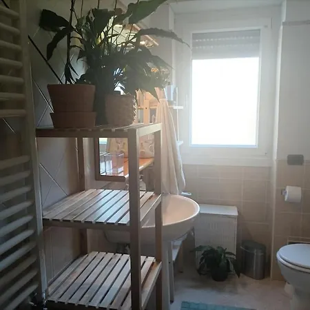 Mia Ginger, Stazione Trastevere Vicinanze Lägenhet Rom